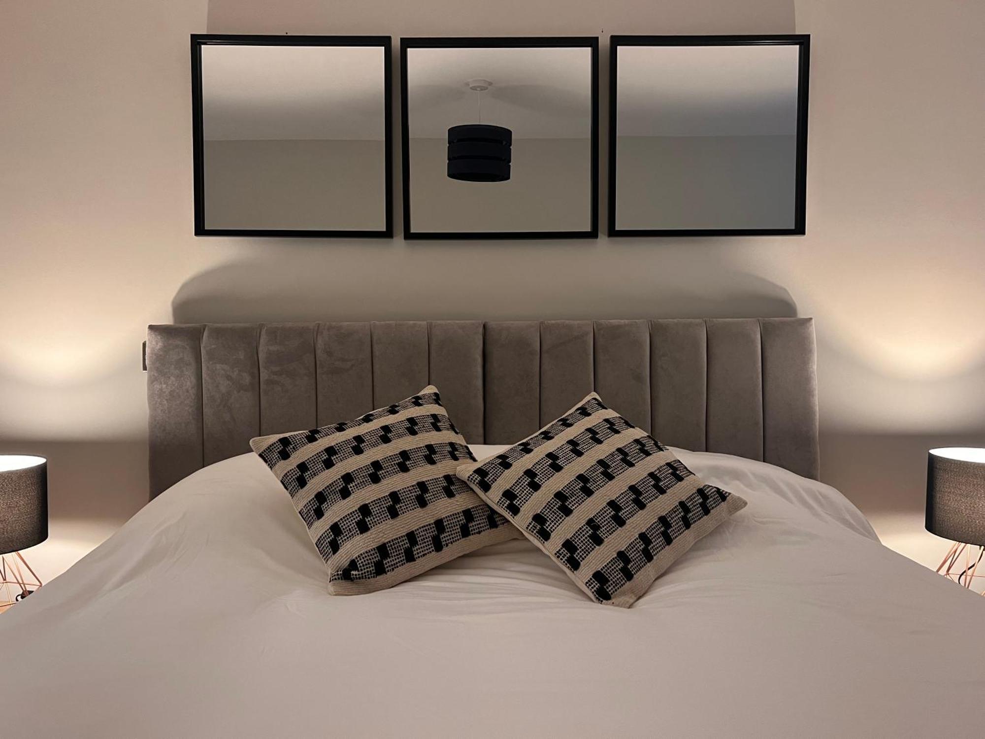 Modern Apartment - Bhx Nec - Free Secure Gated Parking 솔리헐 외부 사진